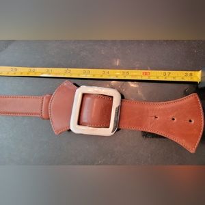 Leather belt, brown